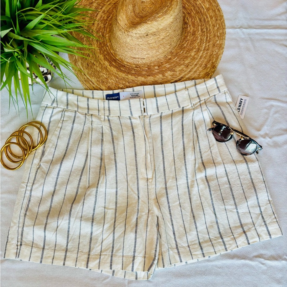 Elegant Striped Women's Shorts by Element